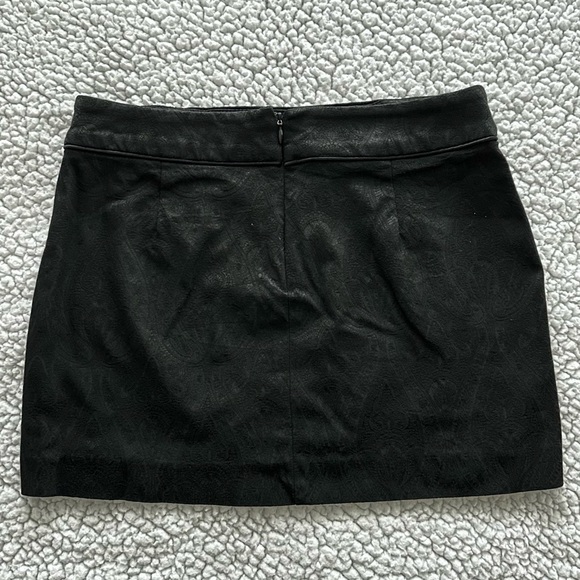 Y2K Bebe black mini skirt filigree paisley pattern buttons pockets zipper VTG 0 - Picture 3 of 11